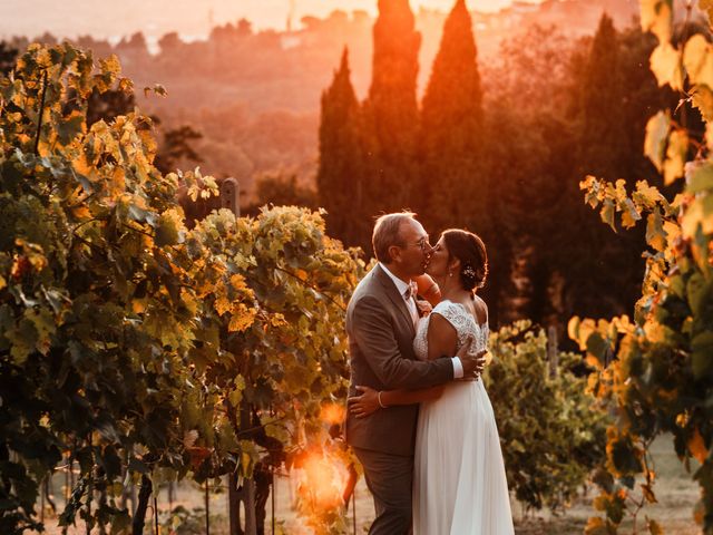 Il matrimonio di Peter e Iris a Gradara, Pesaro - Urbino 1