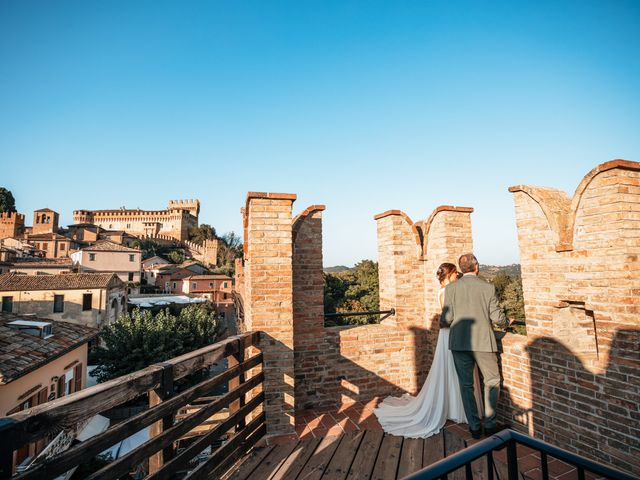 Il matrimonio di Peter e Iris a Gradara, Pesaro - Urbino 13