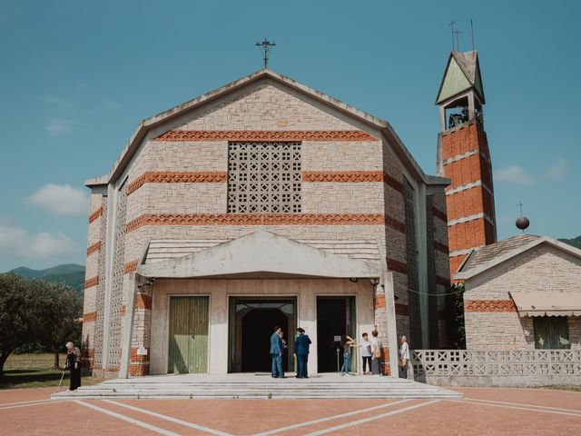 Il matrimonio di Roberta e Francesco a Fosdinovo, Massa Carrara 22