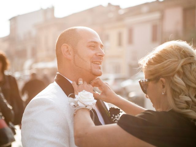 Il matrimonio di Michele e Daniela a Comacchio, Ferrara 13