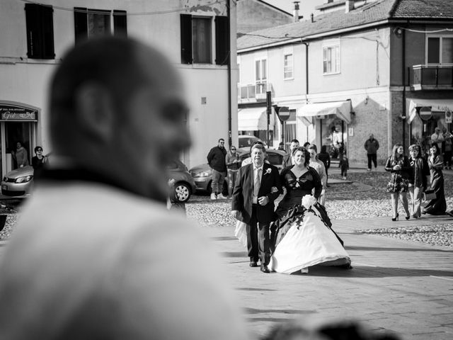 Il matrimonio di Michele e Daniela a Comacchio, Ferrara 15