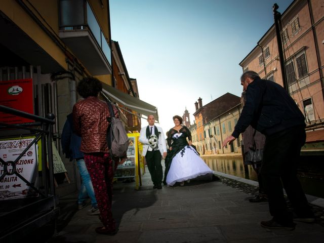 Il matrimonio di Michele e Daniela a Comacchio, Ferrara 40