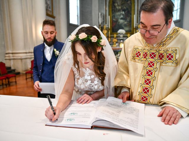 Il matrimonio di Cristian e Desy a Castiglione delle Stiviere, Mantova 10