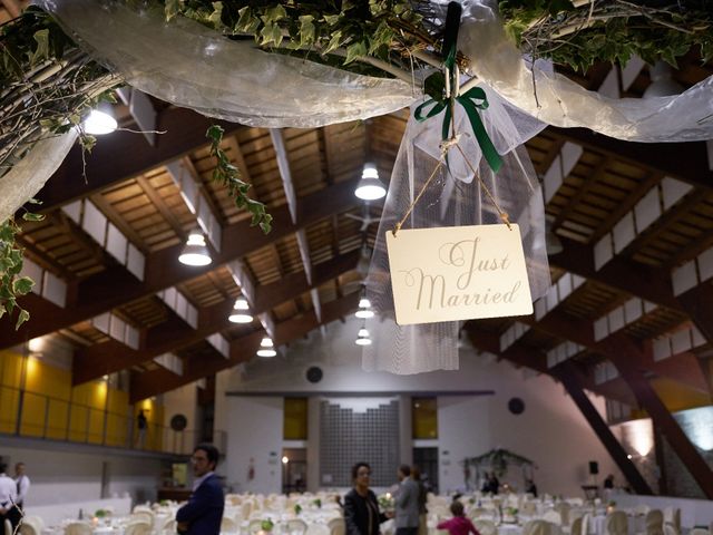 Il matrimonio di Moreno e Silvia a Tizzano Val Parma, Parma 43