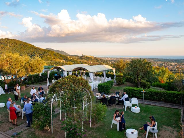 Il matrimonio di Gianluca e Maria a Fosdinovo, Massa Carrara 35