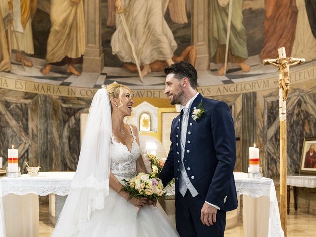 Il matrimonio di Francesco e Erika a Morlupo, Roma 31