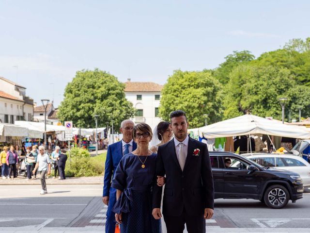 Il matrimonio di Mattia e Vanessa a Castello di Godego, Treviso 22
