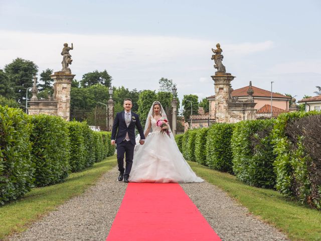 Il matrimonio di Simone e Mara a Orio Litta, Lodi 63