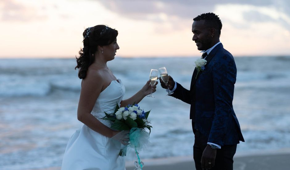 Il matrimonio di Stefen e Sara a Viareggio, Lucca