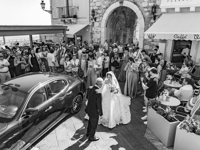 Il matrimonio di Michel e Desireè a Taormina, Messina 14
