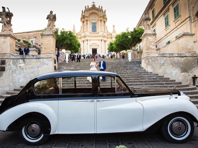 Il matrimonio di Andrea e Dalila a Modica, Ragusa 24