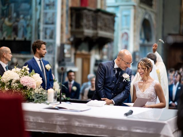 Il matrimonio di Luca e Claudia a Gravedona, Como 24