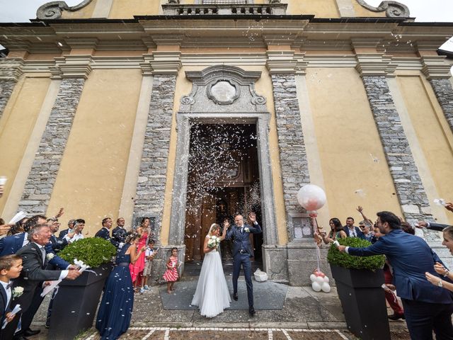 Il matrimonio di Luca e Claudia a Gravedona, Como 30