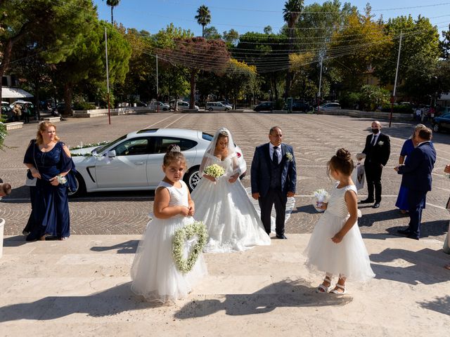 Il matrimonio di Matteo e Jessica a Giulianova, Teramo 19