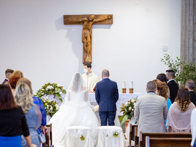 Il matrimonio di Matteo e Jessica a Giulianova, Teramo 74