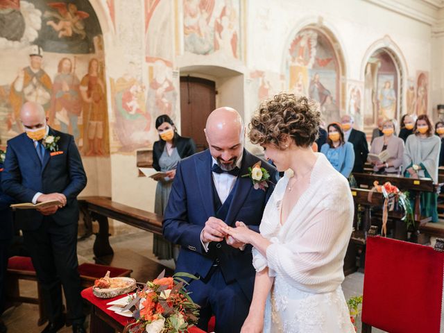 Il matrimonio di Angelo e Valentina a Cislago, Varese 15