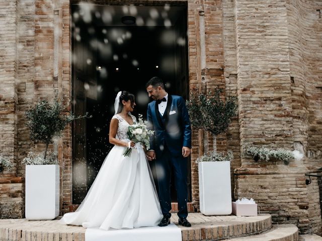 Il matrimonio di Daniele e Giada a Mosciano Sant&apos;Angelo, Teramo 21