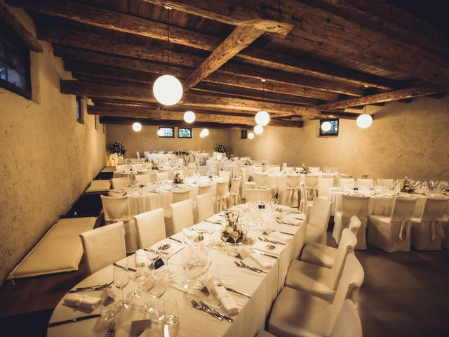 Il matrimonio di Alessandro e Vania a Colle Umberto, Treviso 33