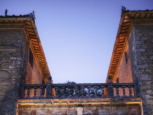 Il matrimonio di Micheal e Vicky a Monteriggioni, Siena 124