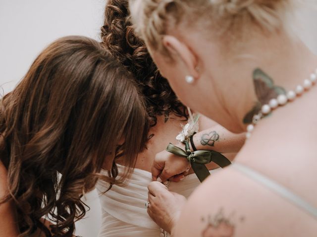 Il matrimonio di Fabio e Irene a Montaione, Firenze 34