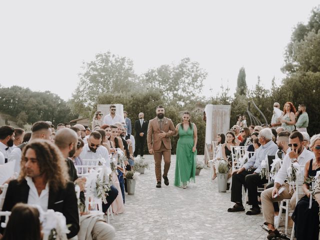 Il matrimonio di Fabio e Irene a Montaione, Firenze 57