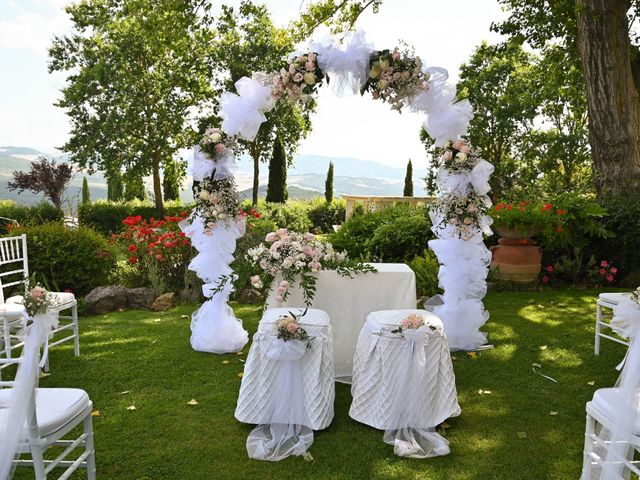 Il matrimonio di Alessandro e Elena a Gambassi Terme, Firenze 73