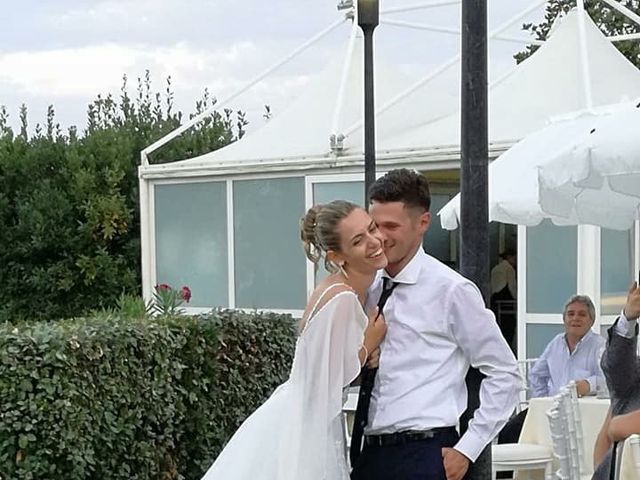 Il matrimonio di Mattia e Raffaela  a Civitanova Marche, Macerata 3