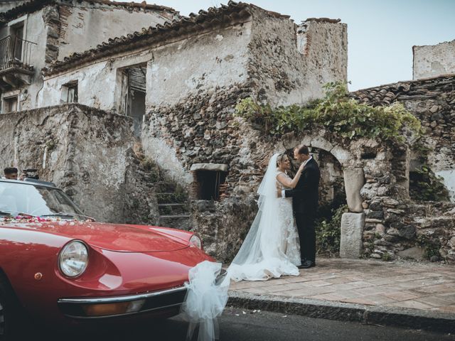 Il matrimonio di Marco e Angela a Taormina, Messina 25