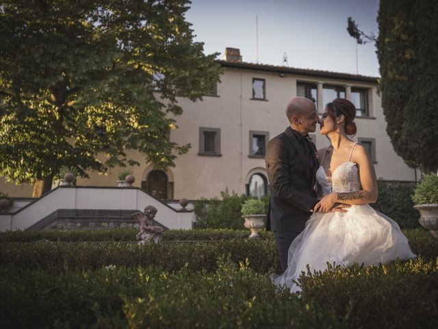 Il matrimonio di Lorenzo e Valentina a San Casciano in Val di Pesa, Firenze 73