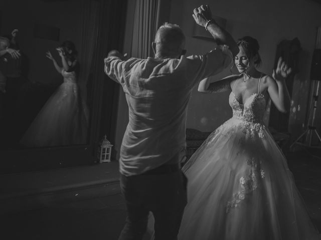 Il matrimonio di Lorenzo e Valentina a San Casciano in Val di Pesa, Firenze 137