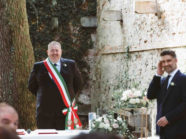 Il matrimonio di Daniele e Lara a Bodio Lomnago, Varese 36