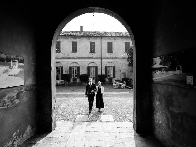 Il matrimonio di Simone e Eleonora a Tradate, Varese 17