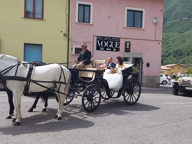 Il matrimonio di Valerio  e Alessandra a Tornimparte, L&apos;Aquila 18