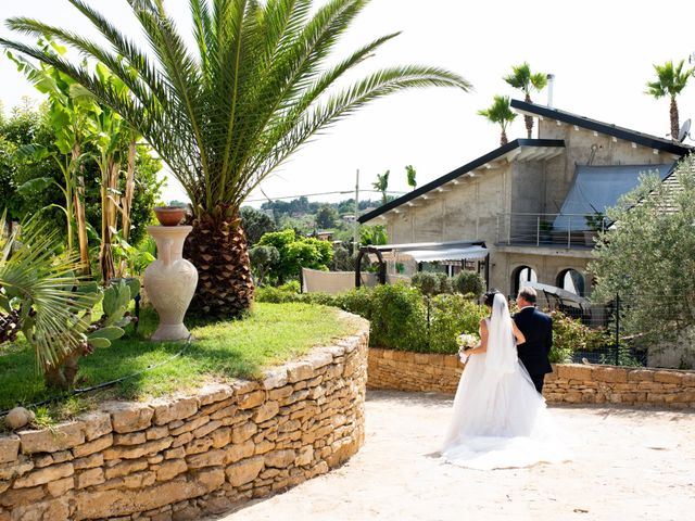 Il matrimonio di Antonio e Rossella a Caltagirone, Catania 23