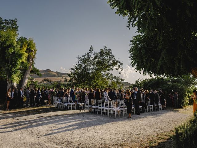 Il matrimonio di Vincenzo e Noemi a Valguarnera Caropepe, Enna 28