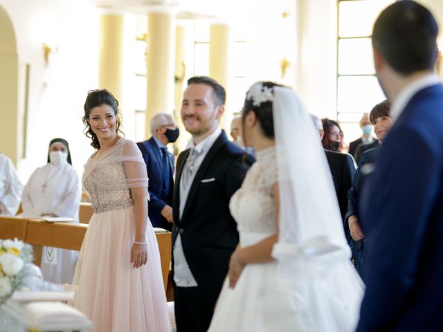 Il matrimonio di Gennaro e Raffaella a Capaccio Paestum, Salerno 4