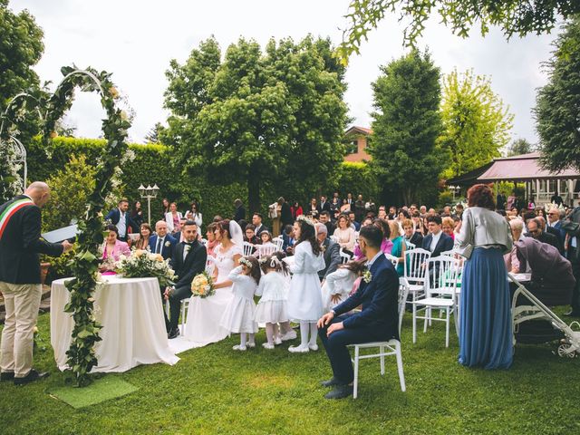 Il matrimonio di Alberto e Stefania a Ceriano Laghetto, Monza e Brianza 33