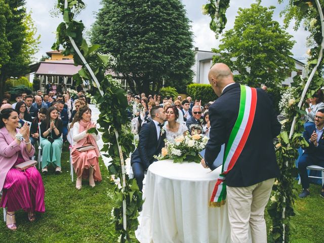 Il matrimonio di Alberto e Stefania a Ceriano Laghetto, Monza e Brianza 36