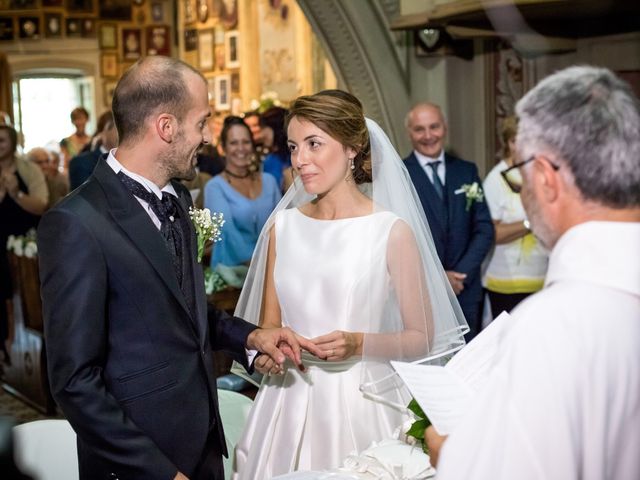 Il matrimonio di Andrea e Laura a Camairago, Lodi 33