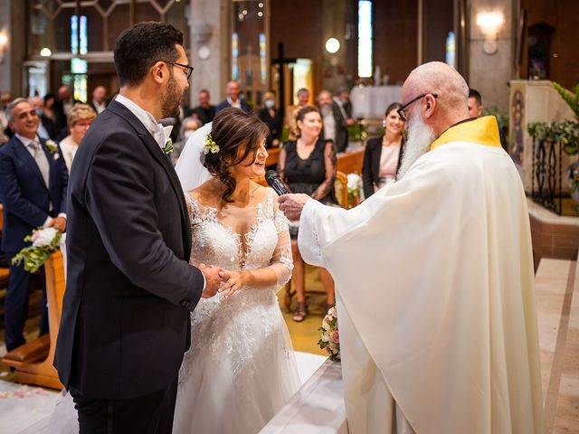 Il matrimonio di Raffaele e Valeria a Pesaro, Pesaro - Urbino 25