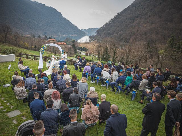 Il matrimonio di Denis e Eleonora a Canzo, Como 28