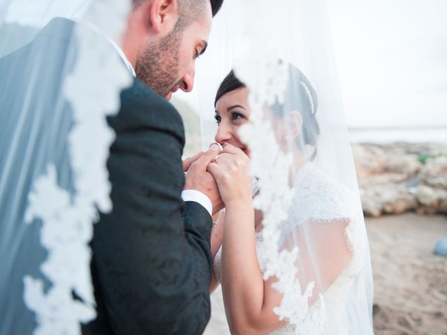 Il matrimonio di Vanessa e Mirko a Oristano, Oristano 33