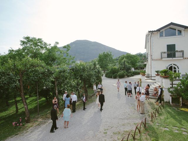 Il matrimonio di jon e Rasa a San Cipriano Picentino, Salerno 14