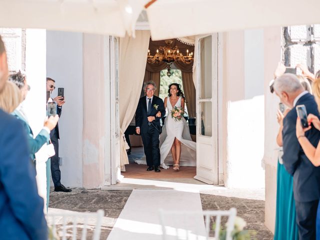 Il matrimonio di Francesco e Silvia a Bacoli, Napoli 39