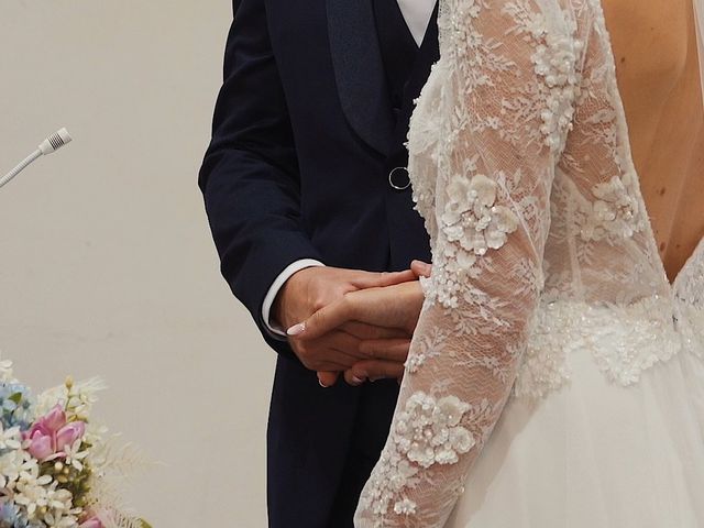 Il matrimonio di Matteo e Marta a Collesalvetti, Livorno 10