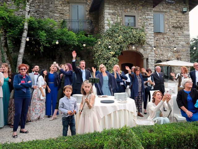 Il matrimonio di Davide e Elisa a Monasterolo del Castello, Bergamo 28