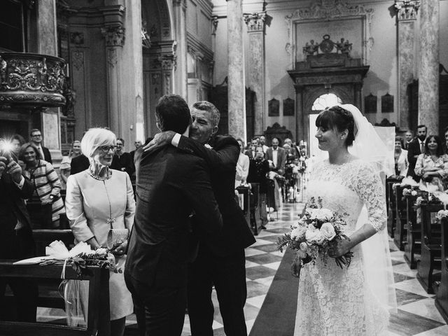 Il matrimonio di Giorgio e Ilaria a Provaglio d&apos;Iseo, Brescia 33