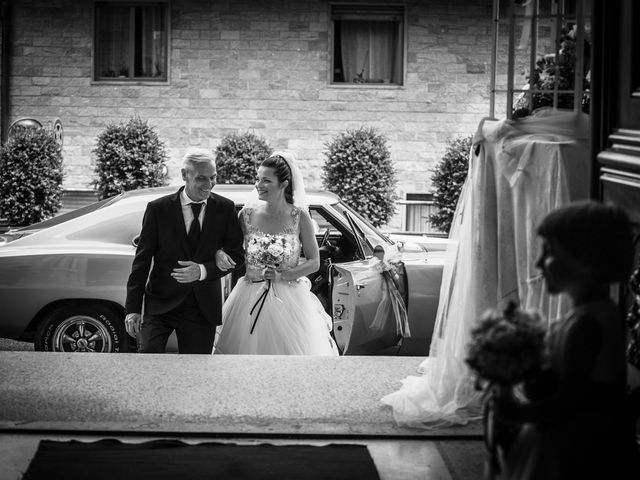 Il matrimonio di Luigi e Clizia a Giaveno, Torino 16