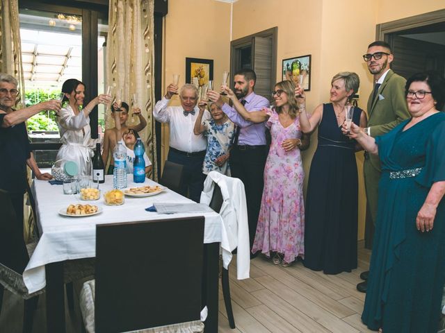 Il matrimonio di Eduardo e Barbara a Busto Arsizio, Varese 26