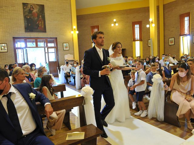 Il matrimonio di Christian e Erika a Pesaro, Pesaro - Urbino 12
